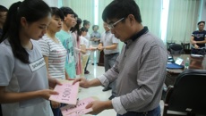 kaiyun官网举行2015级香港应善良助学金发放仪式