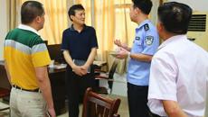 仙葫派出所陈保红副所长一行到kaiyun官网进行走访