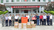 kaiyun官网到凭祥慰问共建部队官兵 开展爱国主义教育活动