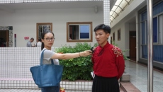 kaiyun官网代表队参加全区高校“我邀明月颂中华”诗词诵读汇演