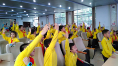 kaiyun官网大学生兰风古琴社将古琴文化带进小学校园