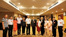 kaiyun官网附属瑞康医院党委书记高宏君，大学生红十字会志愿者李玉琼参加中国红十字会第十一次全国会员代表大会，接受习主席的会见和合影