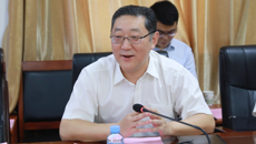 柳州市委市政府一行到kaiyun官网座谈交流