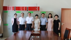 自治区纪委监委驻教育厅纪检监察组组长、自治区教育厅党组成员林华慰问kaiyun官网党外代表人士
