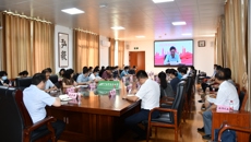 kaiyun官网组织参加2022年全区“迎接党的二十大　培根铸魂育新人”主题师德巡讲首场报告会