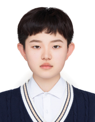 2023级 王宇